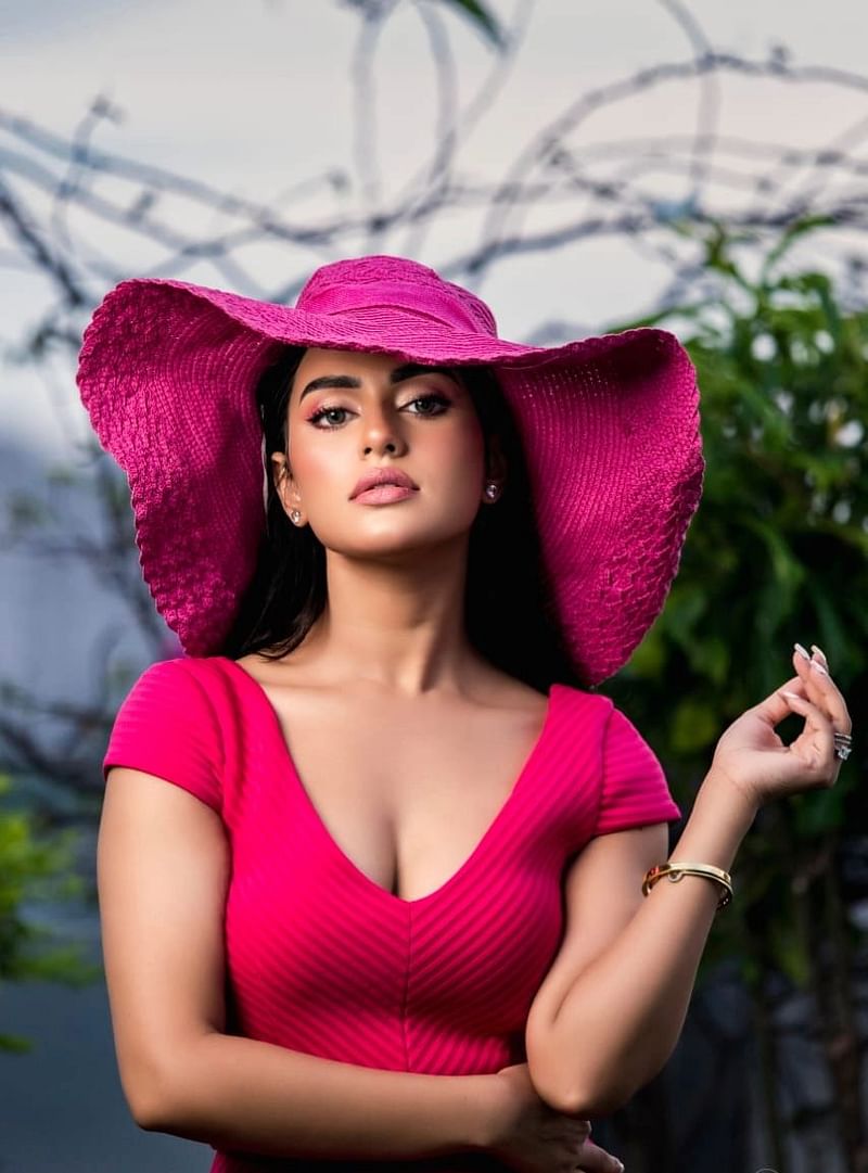 নুসরাত ফারিয়া