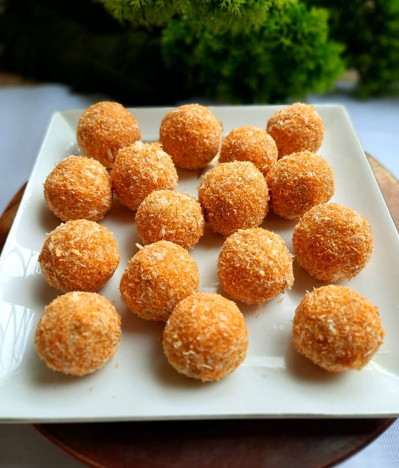 চিজি চিকেন বল