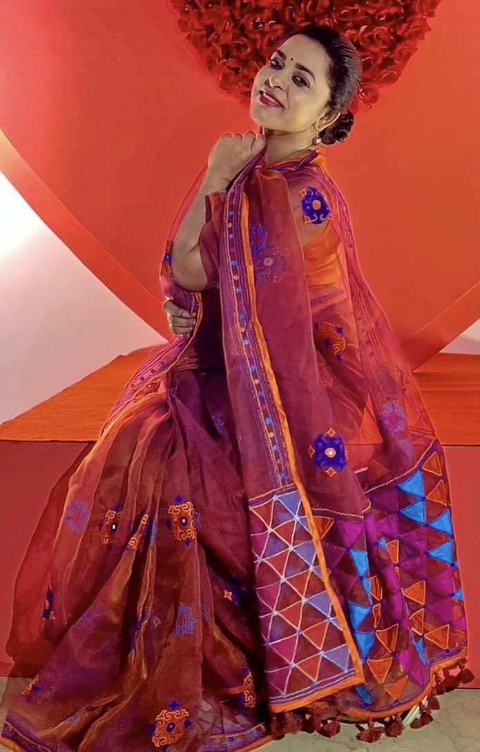 এ ছাড়া বছর দুয়েক আগে শুরু হওয়া হোসনে মোবারকের চলচ্চিত্র ‘অন্ত্যেষ্টিক্রিয়া’র শুটিং চলছে