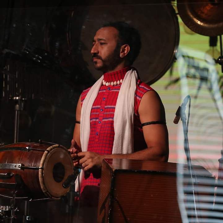 ঐতিহ্য আর আধুনিকতার ফিউশন