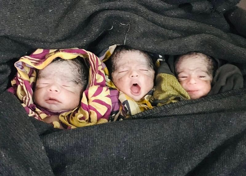তিন নবজাতক বর্তমানে সুস্থ আছেন