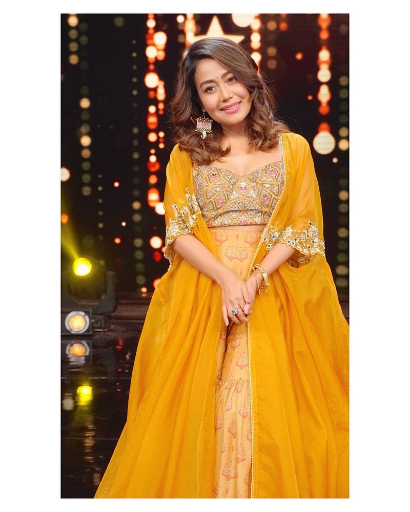 বলিউডের জনপ্রিয় গায়িকা তিনি। ‘ও সাকি সাকি’, ‘কালা চশমা’, ‘আঁখ মারে’, ‘গরমি’র মতো জনপ্রিয় গানের গায়িকা নেহা কক্কর