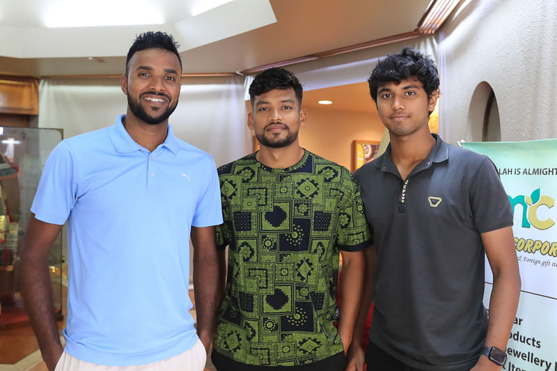 গতকাল টিম হোটেলে শান্ত, হাসান, ইবাদত