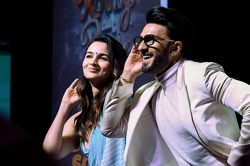 ছবির প্রচারে আলিয়া ও রণবীর