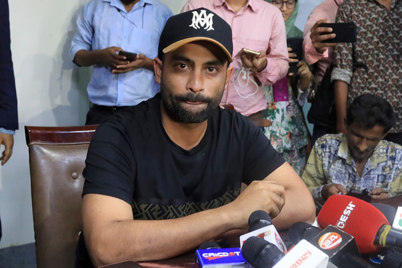 আফগানিস্তান সিরিজের প্রথম ওয়ানডের পরদিন আন্তর্জাতিক ক্রিকেট থেকে অবসরের ঘোষণা দিয়েছিলেন তামিম