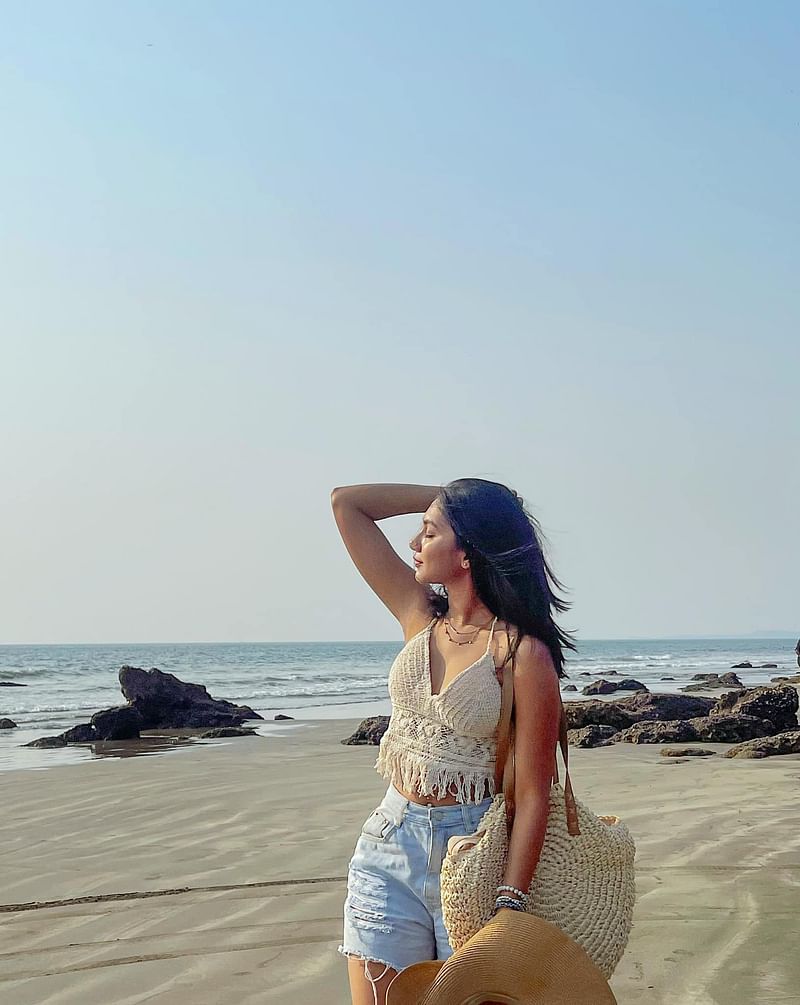 সাগরের তীরে সুনেরাহ।