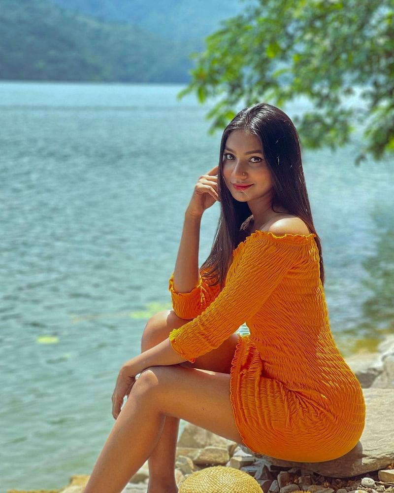 কোথাও বেড়াতে গিয়েছিলেন সুনেরাহ
