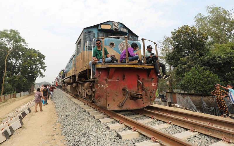 ছবি জুয়েল শীল