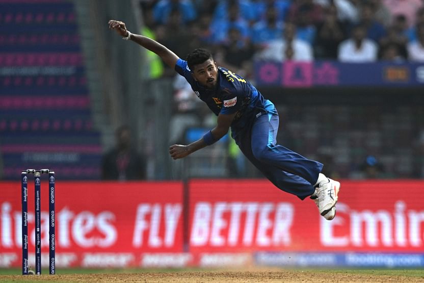 ভারতের বিপক্ষে ৮০ রানে ৫ উইকেট নেন দিলশান মাদুশঙ্কা