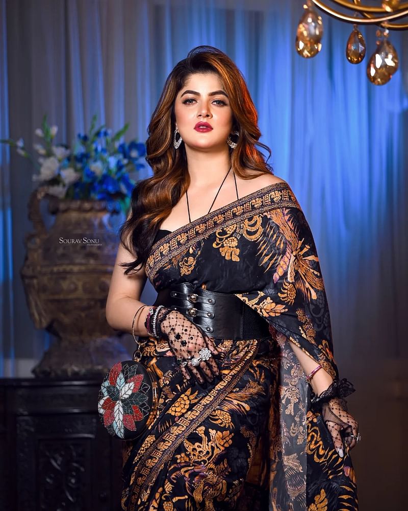 অভিনেত্রী শ্রাবন্তী চট্টোপাধ্যায়