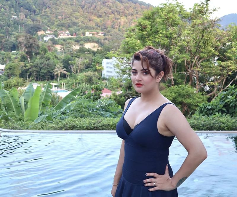 অভিনেত্রী শ্রাবন্তী চট্টোপাধ্যায়