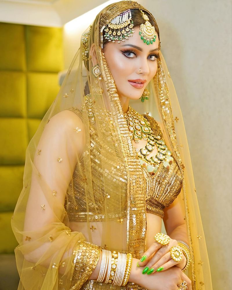তাঁর ছবি পোস্ট করামাত্রই লাইকের সংখ্যা আকাশছোঁয়া