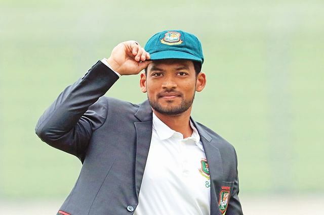 তিন সংস্করণের নেতৃত্ব ছাড়ার ইচ্ছার কথা বলেছেন নাজমুল