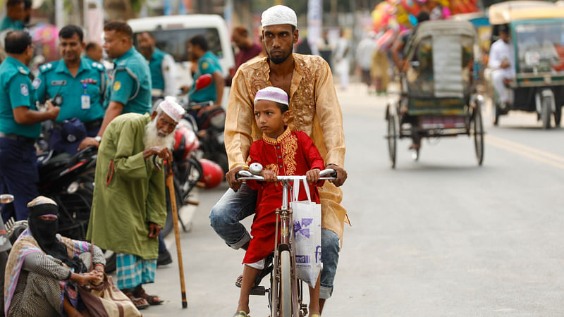 ছবি: সাদ্দাম হোসেন