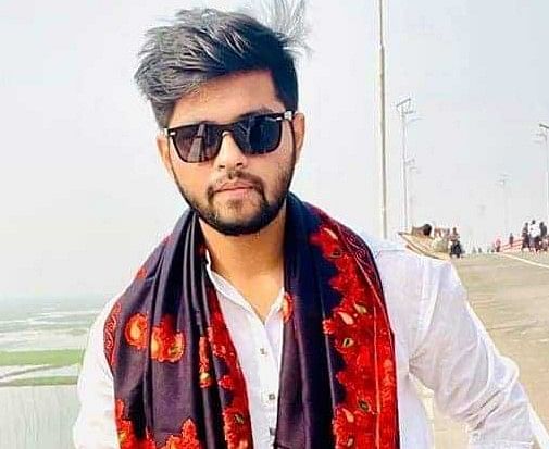 ব্রাহ্মণবাড়িয়ায় গুলিবিদ্ধ হয়ে নিহত ছাত্রলীগ কর্মী আশরাফুর রহমানছবি: সংগৃহীত