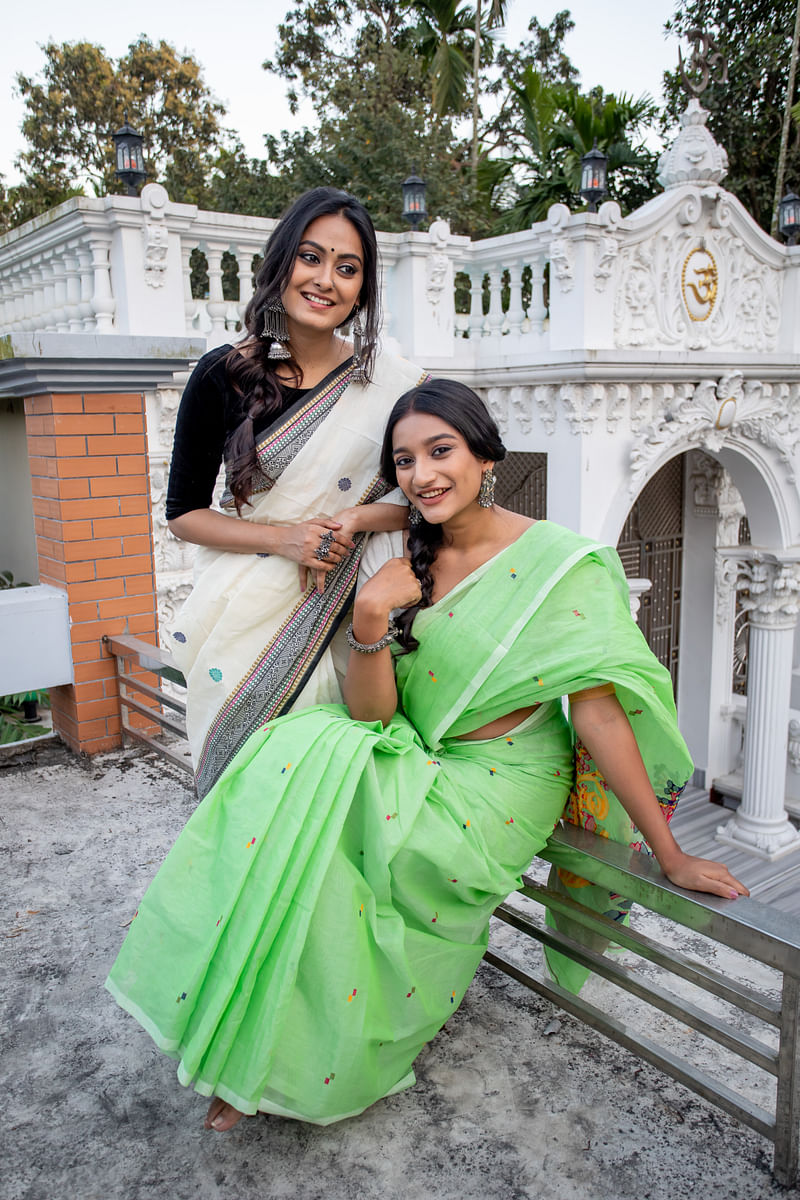 সময়ের সঙ্গে চাহিদা বেড়েছে টাঙ্গাইল শাড়ির