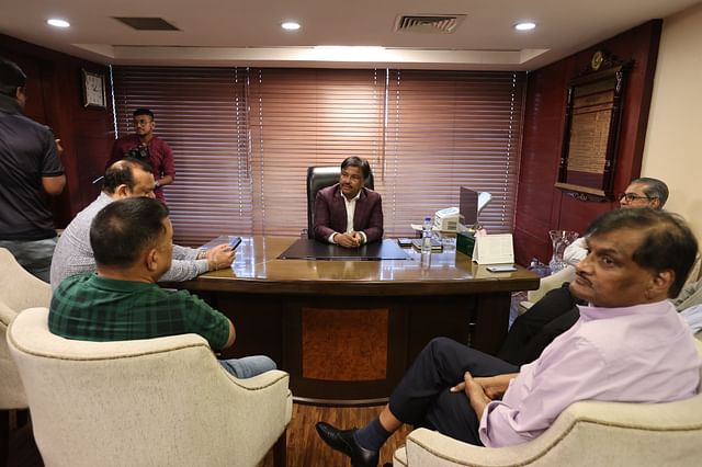ফারুক আহমেদ বিসিবির সভাপতি হওয়ার পর আজ পরিচালনা পর্ষদের দ্বিতীয় সভা অনুষ্ঠিত হবে