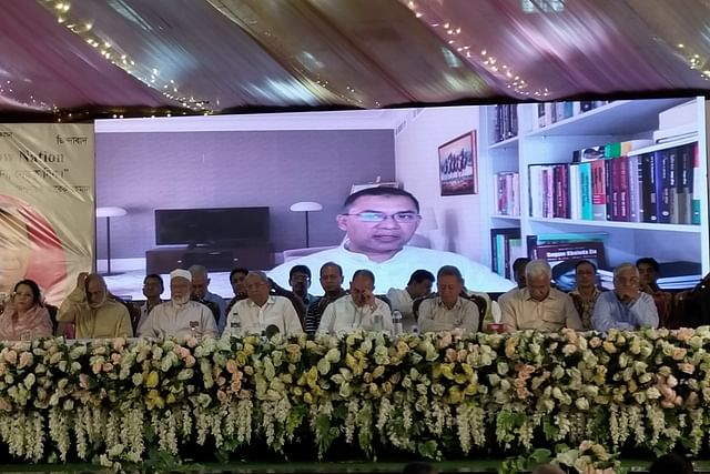 বিএনপির ভারপ্রাপ্ত চেয়ারম্যান তারেক রহমান আজ মঙ্গলবার সন্ধ্যায় রাজধানীর ইস্কাটনে লেডিস ক্লাবে দুর্গাপূজা–পরবর্তী সনাতন ধর্মাবলম্বীদের সঙ্গে শুভেচ্ছা বিনিময় অনুষ্ঠানে ভার্চ্যুয়ালি যুক্ত হয়ে বক্তব্য দেন