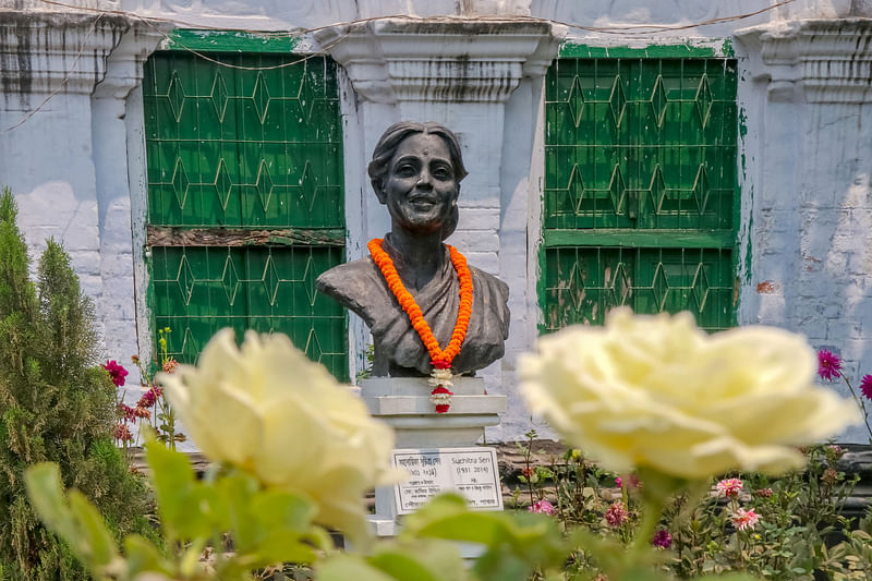বাংলা চলচ্চিত্রের কিংবদন্তি মহানায়িকা সুচিত্রা সেন স্মৃতি সংগ্রহশালা