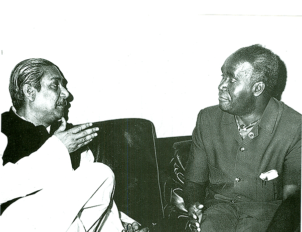 Sheikh Mujibur Rahman with Zambia's president Kenneth Kaunda on 3 August 1973.