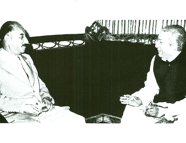 Sheikh Mujibur Rahman with Iraqi President Ahmed Hassan al-Bakr 8 October 1974.