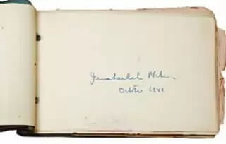 Autograph of Jawaharlal Nehru