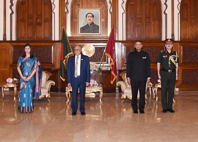 High commissioner of India to Bangladesh, Vikram Kumar Doraiswami presented his credentials to president of Bangladesh Abdul Hamid on 8 October 2020