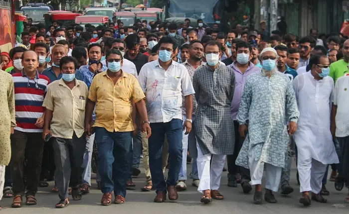 AL men repeatedly rallied around Khalishpur area on Sunday when a coffin procession was scheduled to be taken out in demand of jute mills to be reopened 