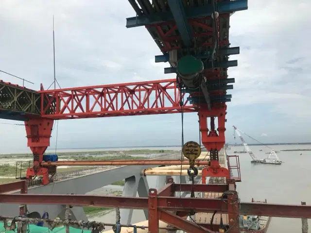 Work on the bridge