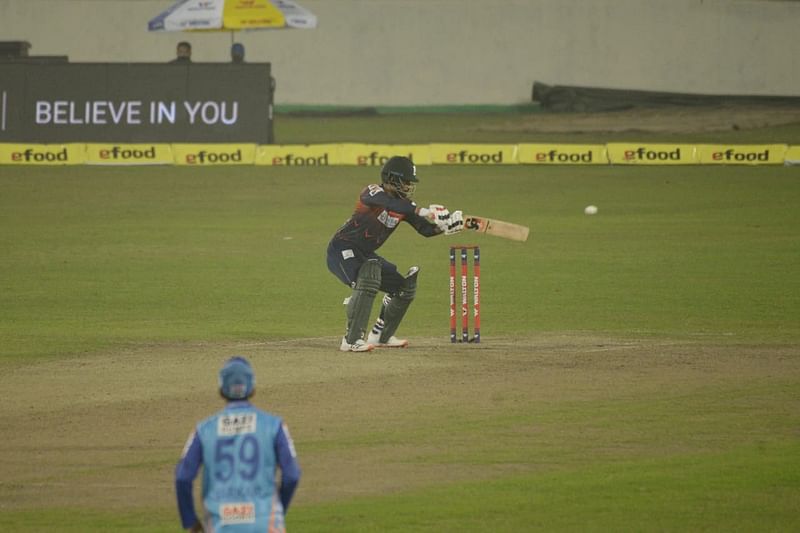 Fortune Barishal's Tamim Iqbal in action against Gazi Group Chattogram in a match of Bangabandhu T20 Cup 2020 at Sher-e-Bangla National Cricket Stadium on 10 December 2020