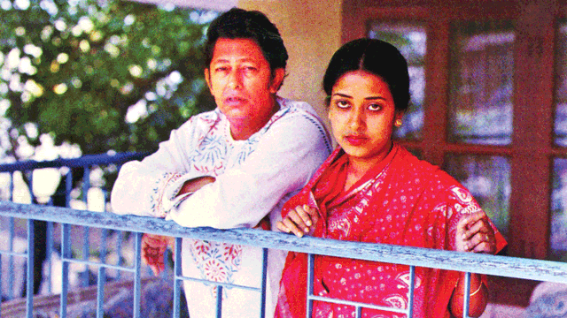 Subarna Mustafa with father actor Golam Mustafa