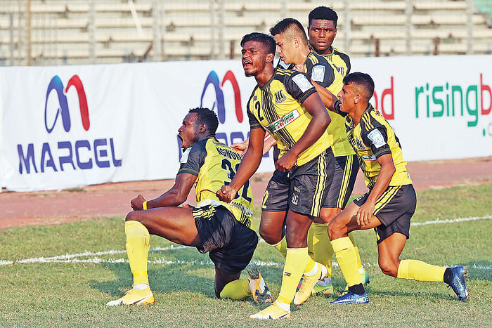 Saif players celebrate after the goal scored by Nigerian striker Ikechikeu  in the match against Mohammeda Sporting Club on 2 January 2021