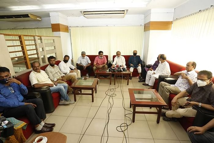 Journalist leaders hold meeting at Jatiya Press Club to demand release of Rozina Islam