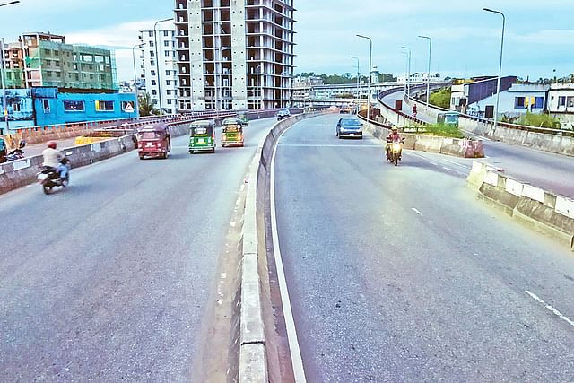 Photo shows Akhtaruzzaman Chowdhury flyover in the Gate No. 2 of Chattogram city on 13 September 2021. 