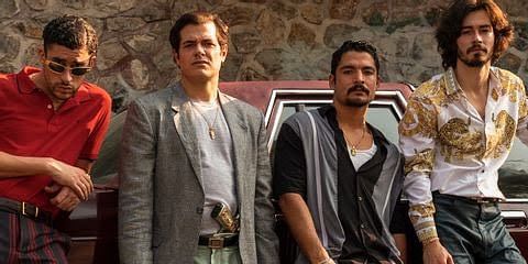 These sunglasses from Narcos : r/HelpMeFind