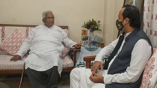Deputy education minister Mohibul Hasan Chowdhury held an exclusive meeting with Rana Dasgupta on Thursday.