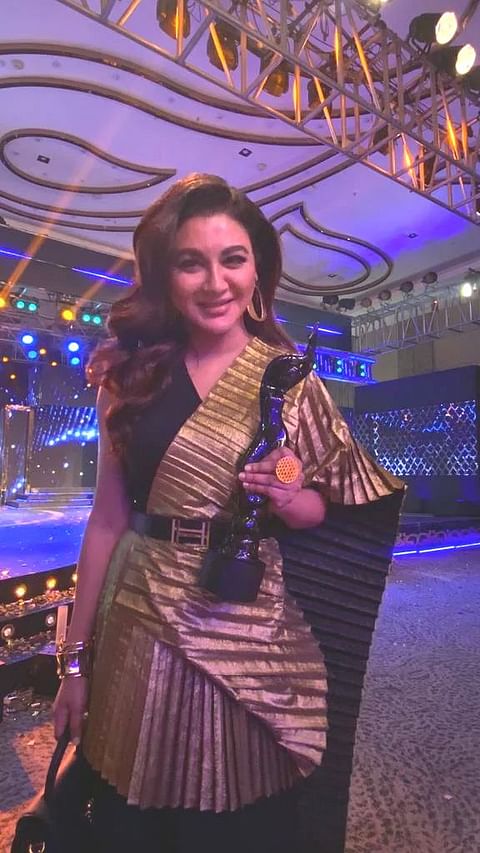 Jaya Ahsan bags Filmfare award for third time | Prothom Alo