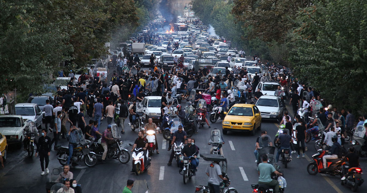 four-security-personnel-among-11-dead-in-iran-protests-official-toll