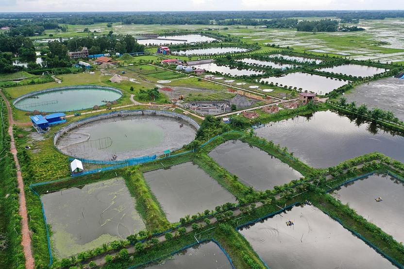 There are ponds, agricultural farms, places for guests to stay, helipads and other facilities at the Savanna Eco Resort and Natural Park owned by the former IGP Benazir Ahmed's family