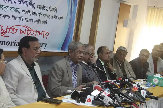 Mirza Fakhrul Islam Alamgir speaks at a programme at the national press club in Dhaka on 21 January 2024.