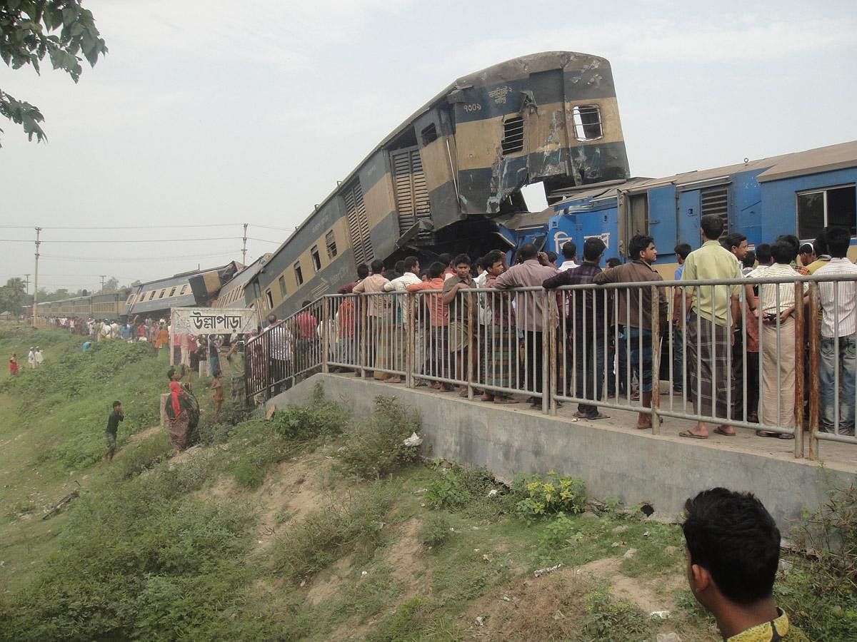 Two inter-city trains collided head-on at Ullapara railway station. Photo: Enamul Haque