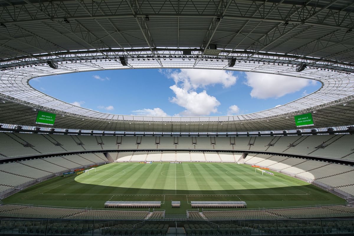 View of the field of the Castelao Arena in Fortaleza, Ceara State, northeastern Brazil, on April 16, 2013. Fortaleza will host the upcoming FIFA Confederations Cup matches Brazil vs Mexico, Spain vs Nigeria and the semi-final. Photo: AFP