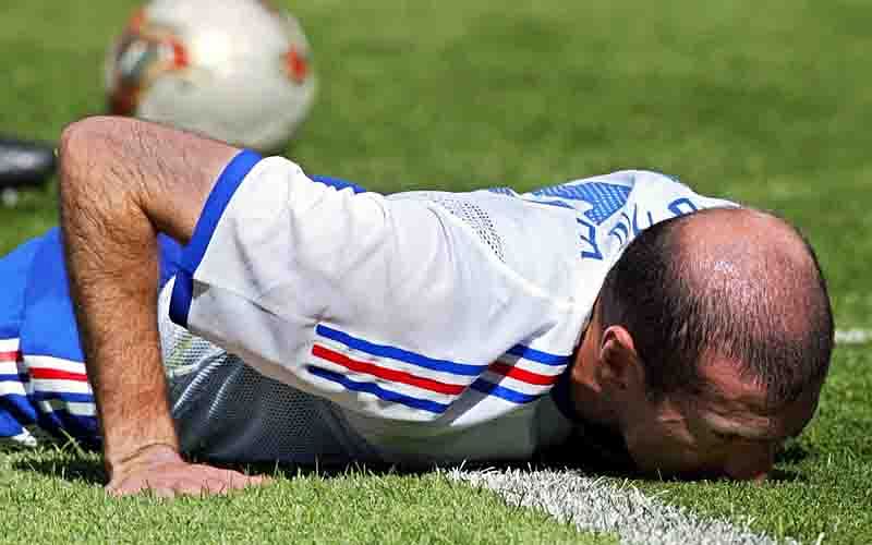 Zinedine Zidane of France lays on the ground after falling on 11 June 2002 at the Incheon Munhak Stadium in Incheon, during first round Group A action between Denmark and France in the 2002 FIFA World Cup Korea/Japan. Photo: AFP