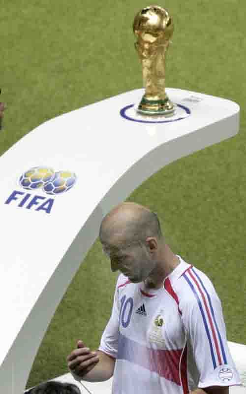 French midfielder Zinedine Zidane leaves the pitch after getting a red card during the extra time of the FIFA 2006 World Cup final football match between France and Italy at the Olympic stadium in Berlin on 09 July 2006. Photo: AFP