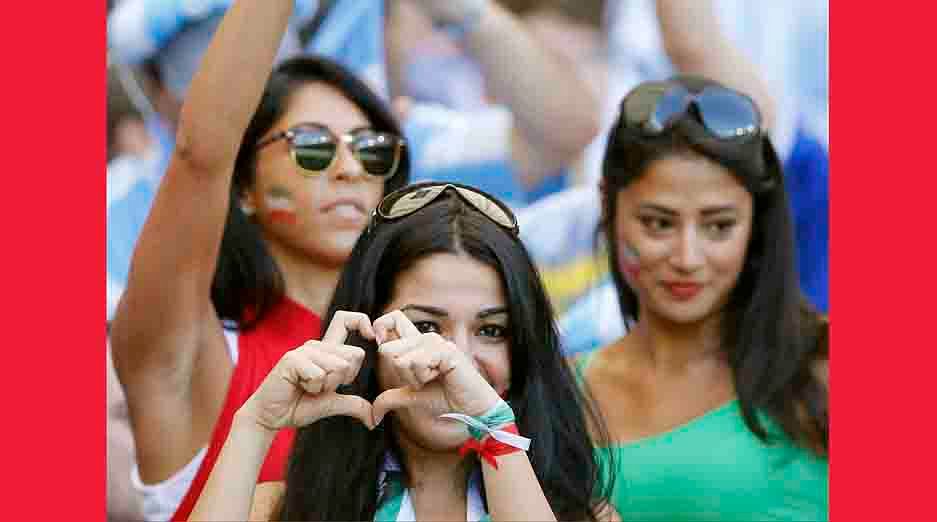 Fans cheer before the 2014 World Cup Group F soccer match between Argentina and Iran at the Mineirao stadium. Reuters