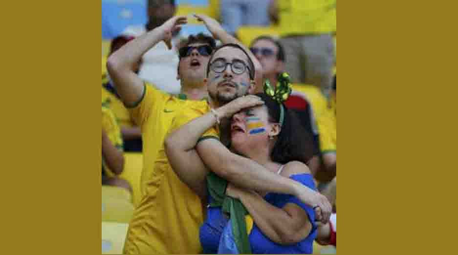 Fans of Brazil react during the penalty shootout between Brazil and Chile in their 2014 World Cup round of 16 game at the Mineirao stadium in Belo Horizonte on June 28, 2014. Reuters
