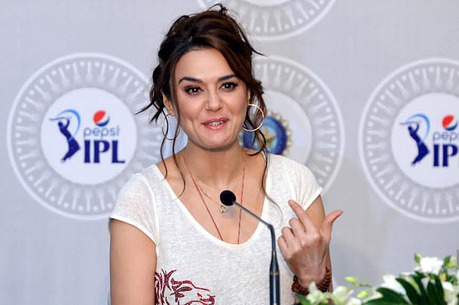 My only fault is I'm a woman: Preity Zinta | Prothom Alo