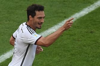 Germany's defender Mats Hummels celebrates his goal during a quarter-final football match between France and Germany at the Maracana Stadium in Rio de Janeiro during the 2014 FIFA World Cup on July 4, 2014. AFP