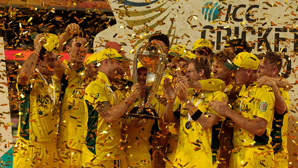 Michael Clarke receives the trophy for the first and last time as Australian captain. Photo: Shamsul Haque , Melbourne.