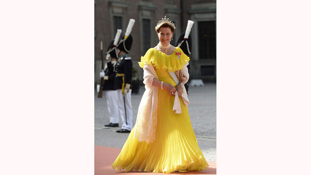 Queen Sonja of Norway arrives for the wedding of Sweden
